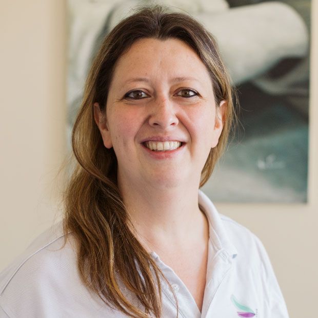 Silvia Mozzone - osteopata, infermiera e formatrice